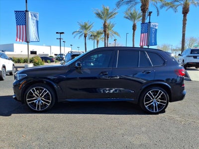 2022 BMW X5 M50i