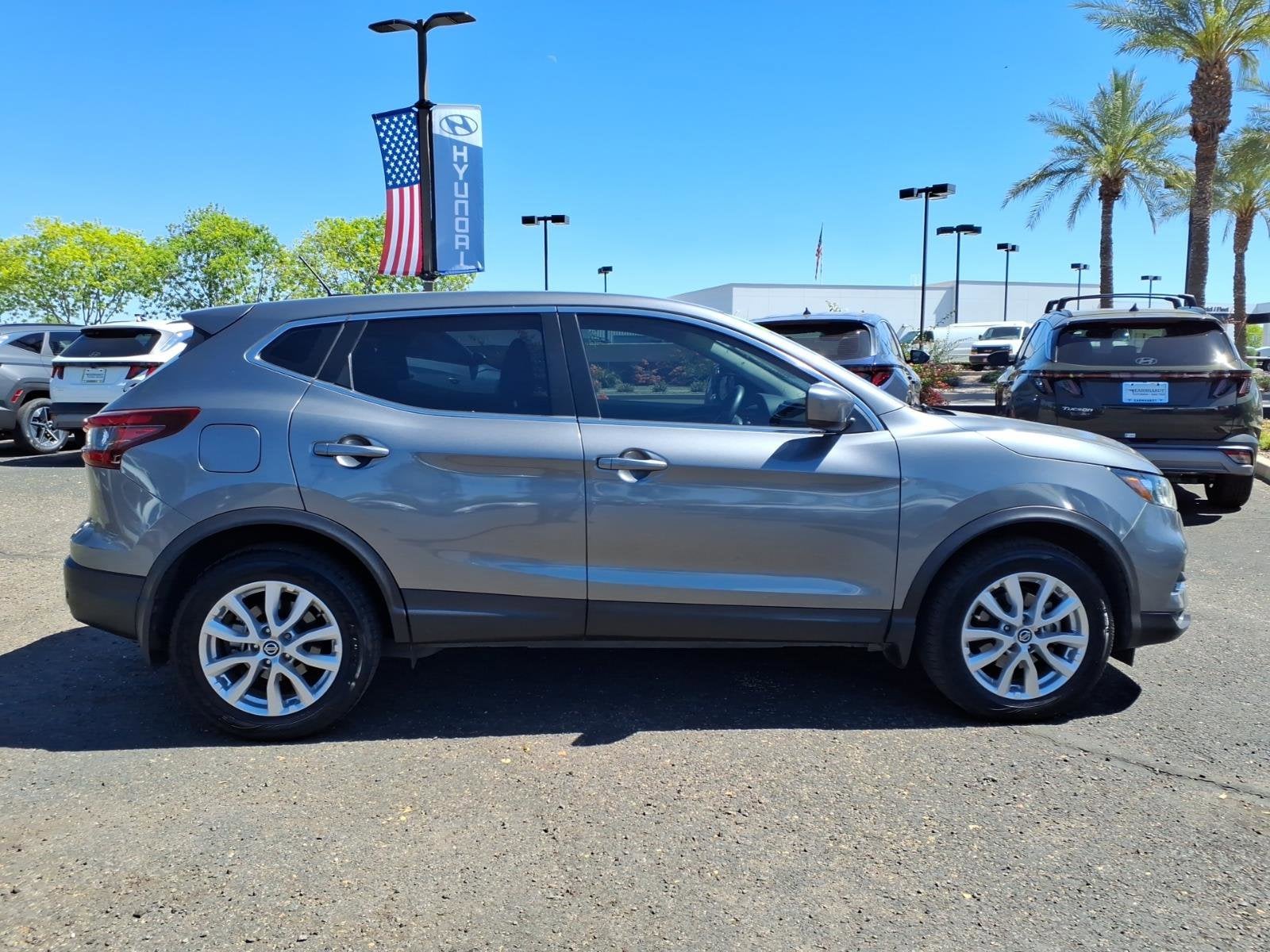 2022 Nissan Rogue Sport S