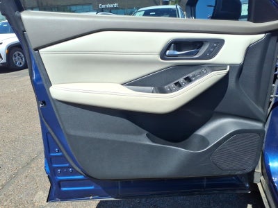 2022 Nissan Rogue SL