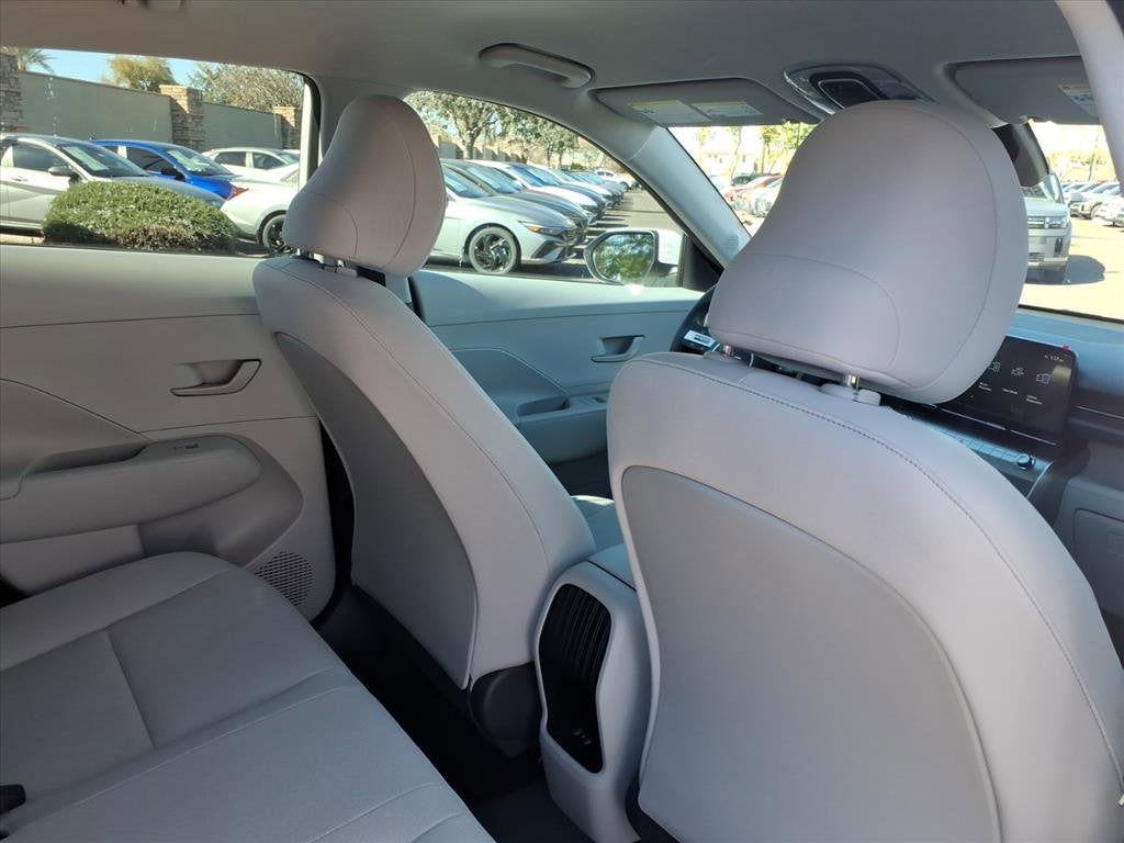 2026 Hyundai KONA SE