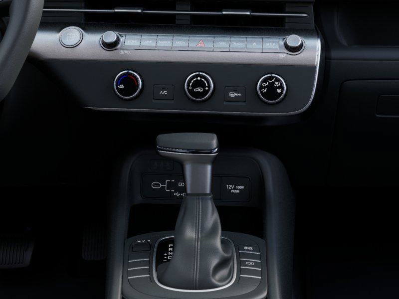 2027 Hyundai KONA SE