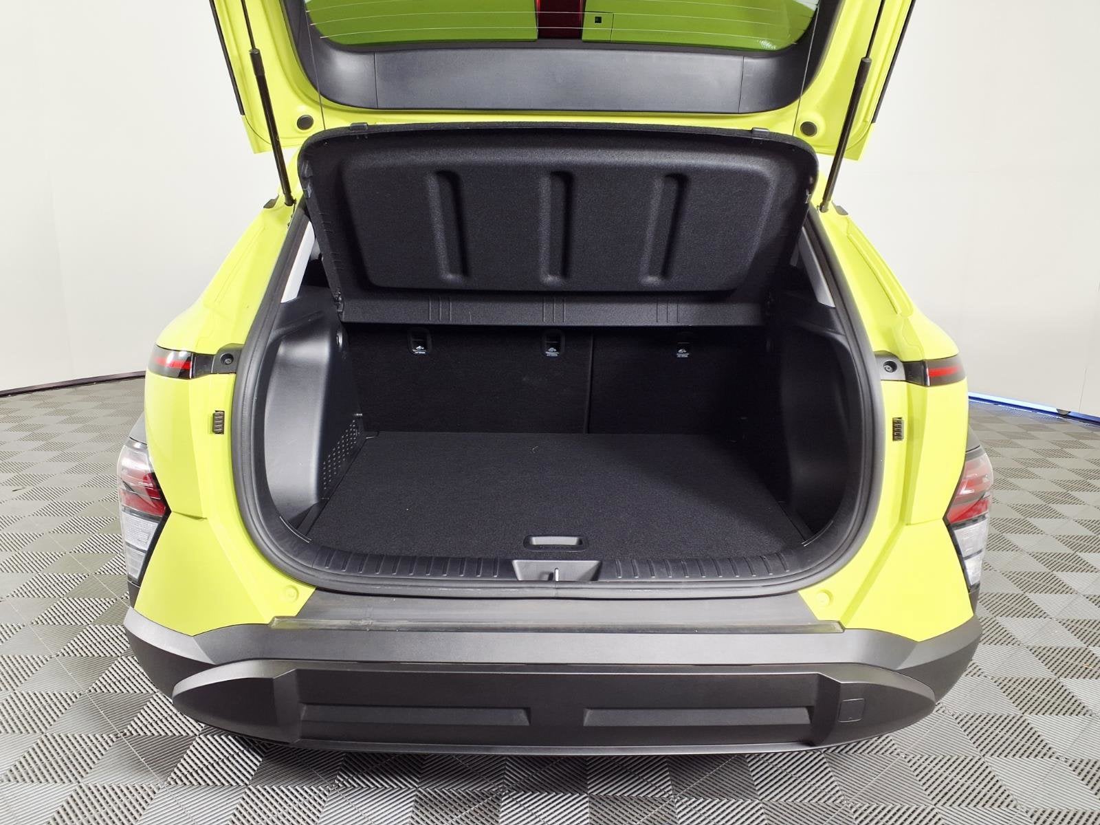 2025 Hyundai KONA SEL Convenience