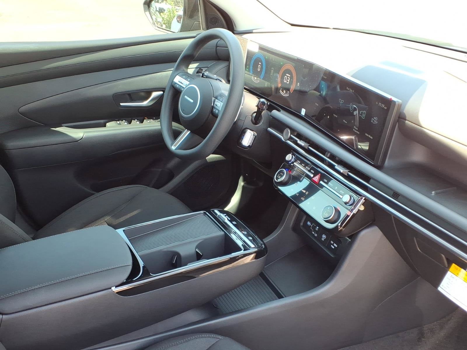 2026 Hyundai TUCSON HYBRID SE