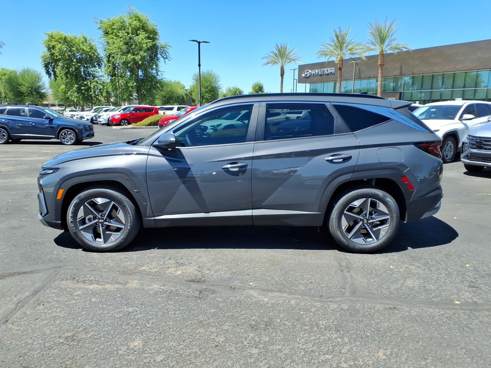 2026 Hyundai TUCSON HYBRID SEL