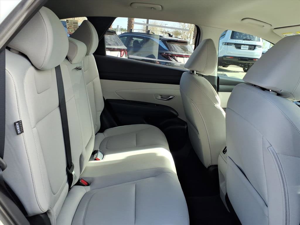 2026 Hyundai TUCSON HYBRID SEL