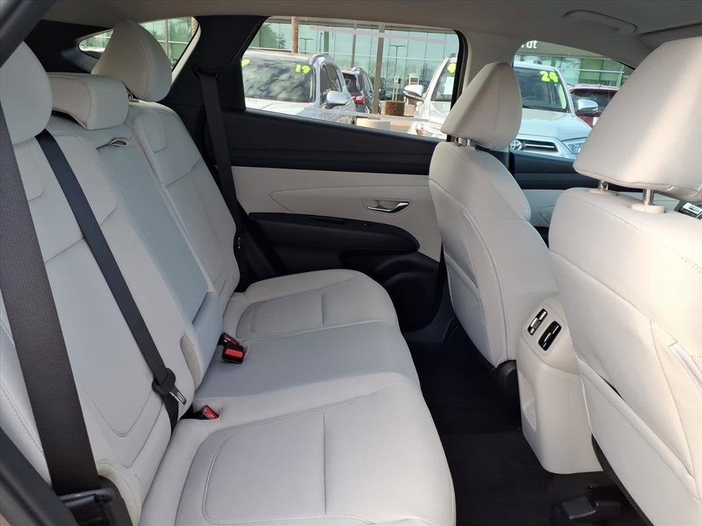 2026 Hyundai TUCSON HYBRID SEL