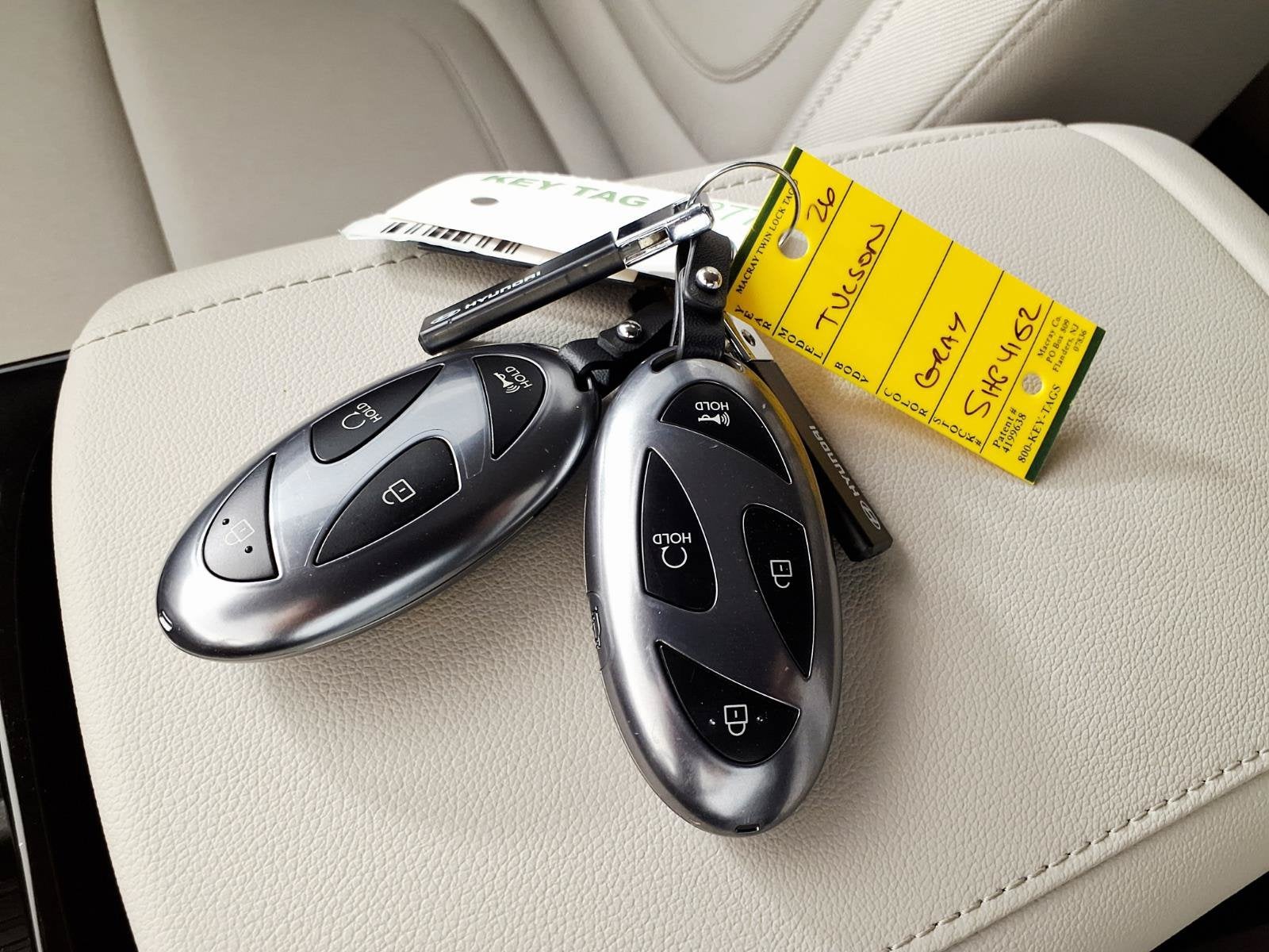 2026 Hyundai TUCSON HYBRID SEL