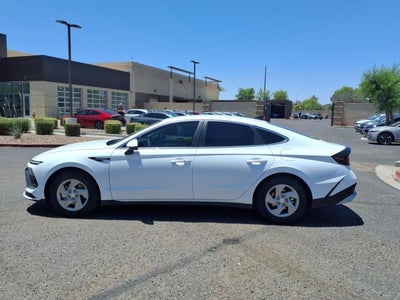 2025 Hyundai SONATA SE