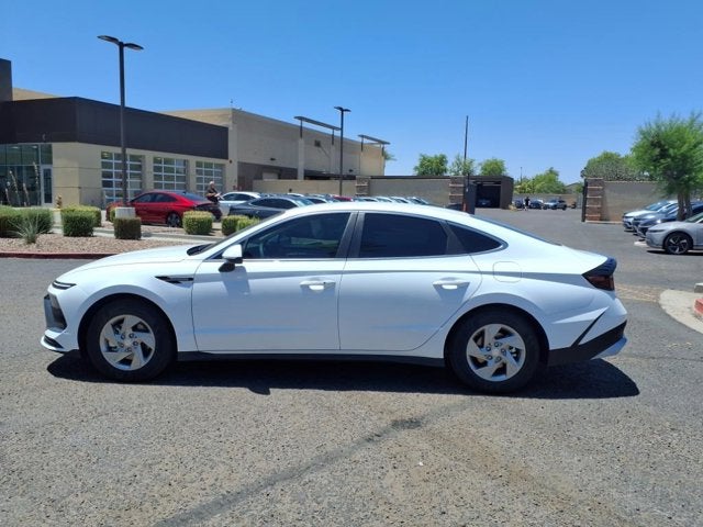 2025 Hyundai SONATA SE