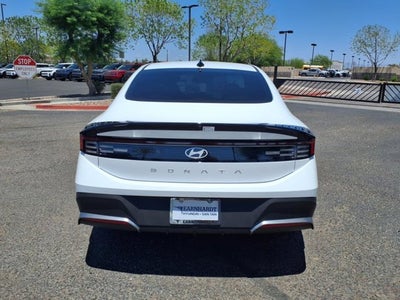 2025 Hyundai SONATA SE