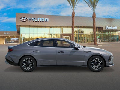 2026 Hyundai SONATA HYBRID SEL