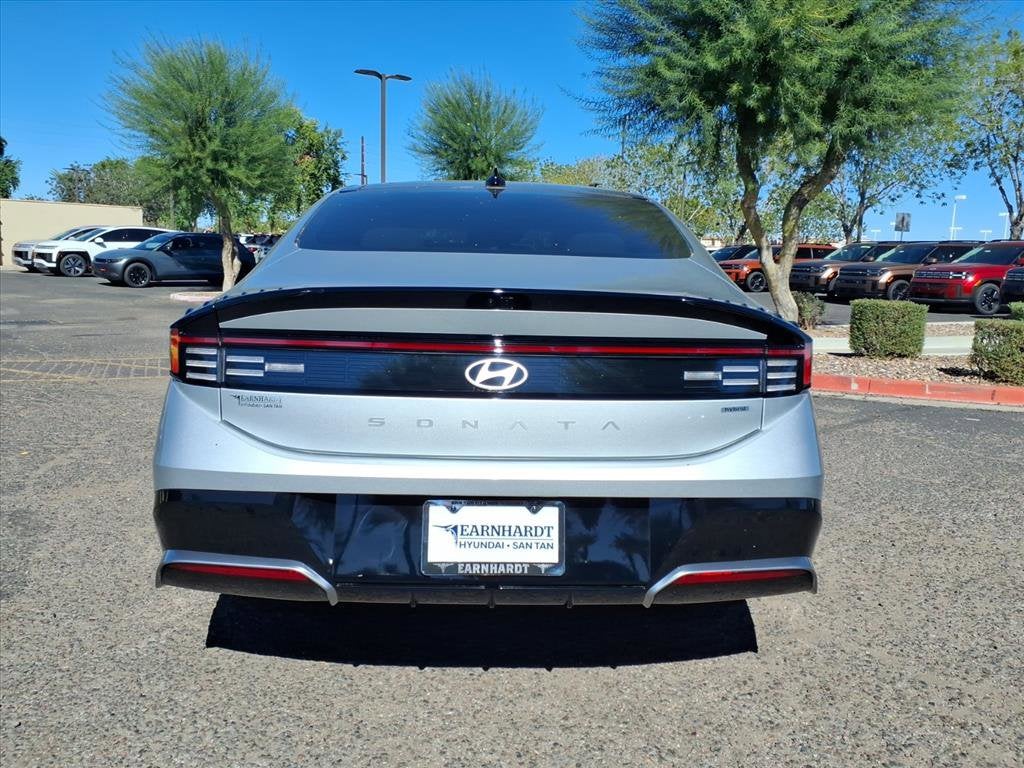 2026 Hyundai SONATA HYBRID SEL