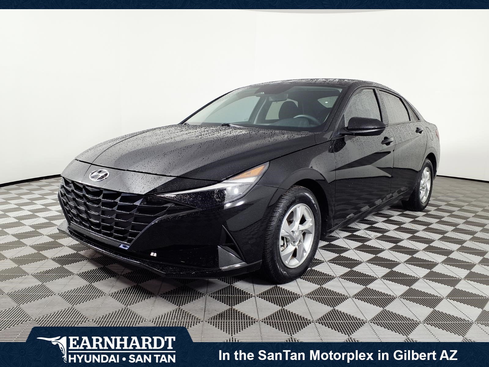 2023 Hyundai ELANTRA SE