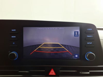 2023 Hyundai ELANTRA SE