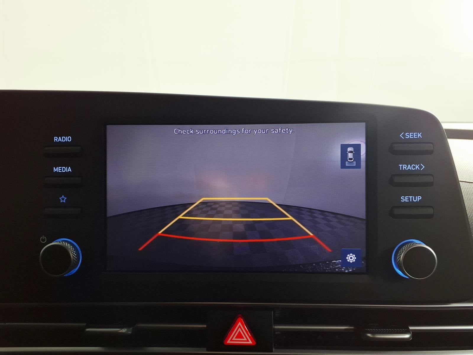 2023 Hyundai ELANTRA SE