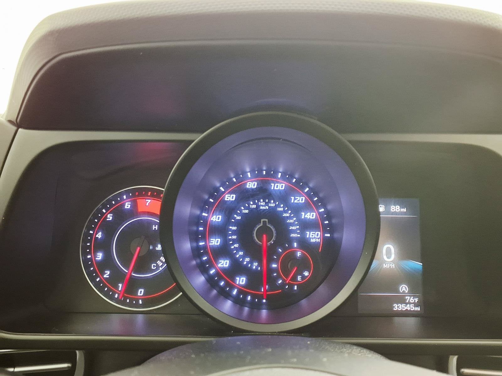 2023 Hyundai ELANTRA SE