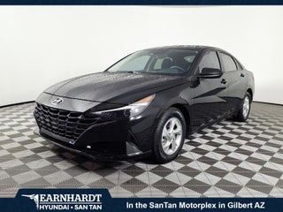 2023 Hyundai ELANTRA SE