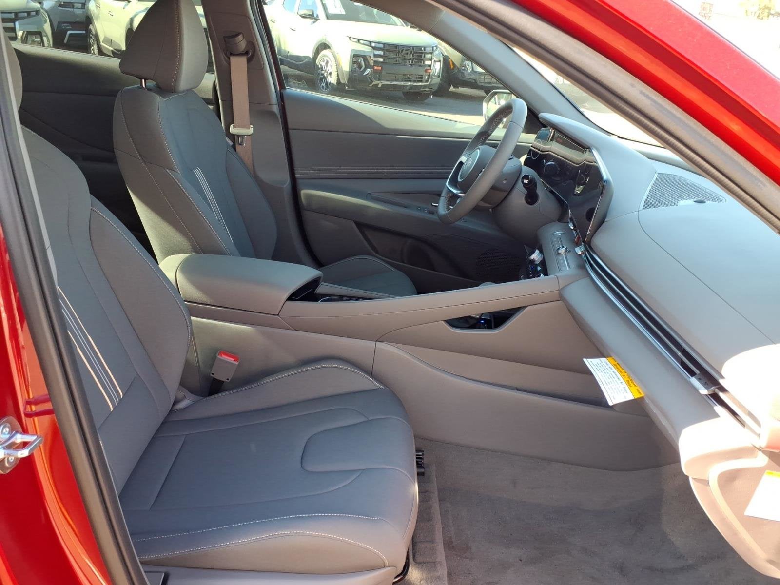 2026 Hyundai ELANTRA HYBRID SEL Sport