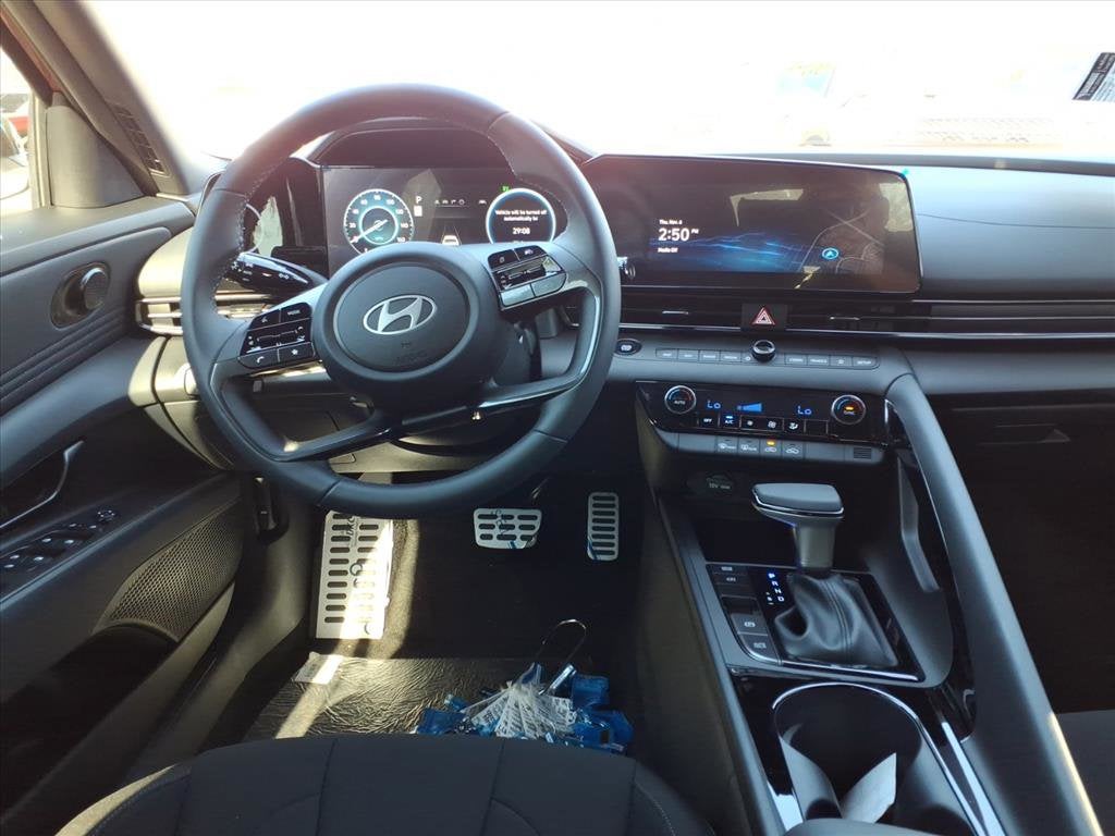 2026 Hyundai ELANTRA HYBRID SEL Sport