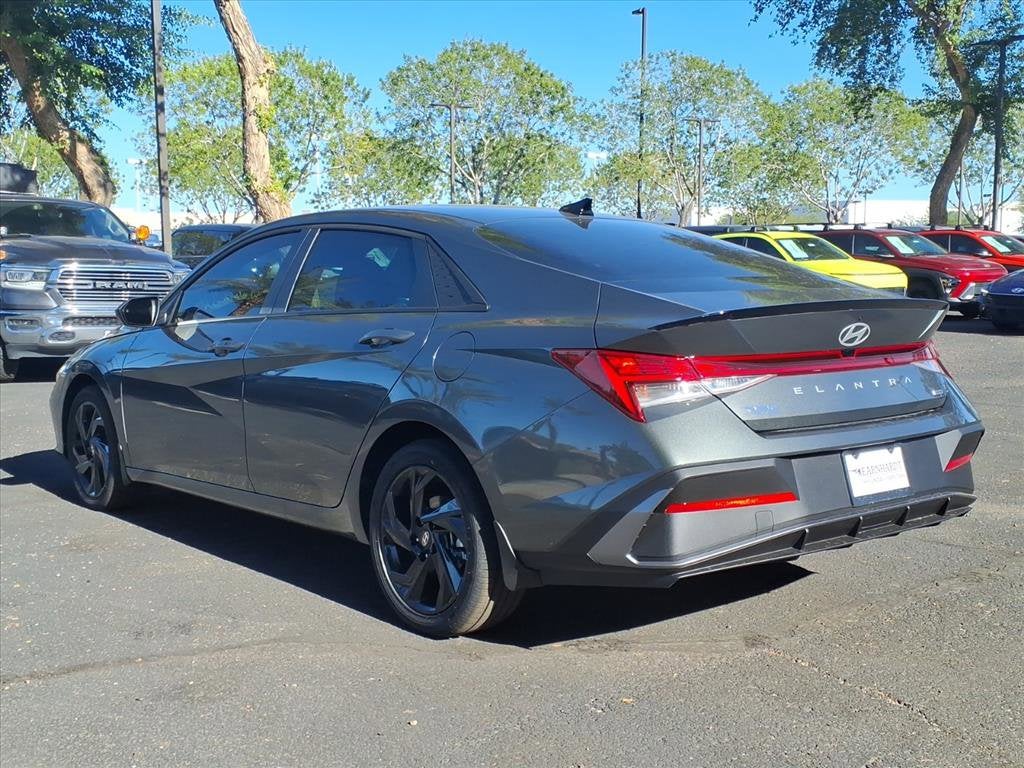 2026 Hyundai ELANTRA HYBRID SEL Sport