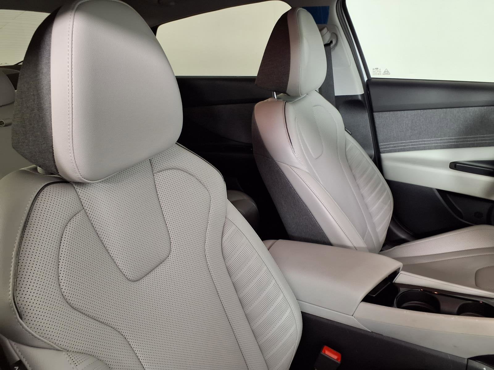 2024 Hyundai ELANTRA HYBRID Limited