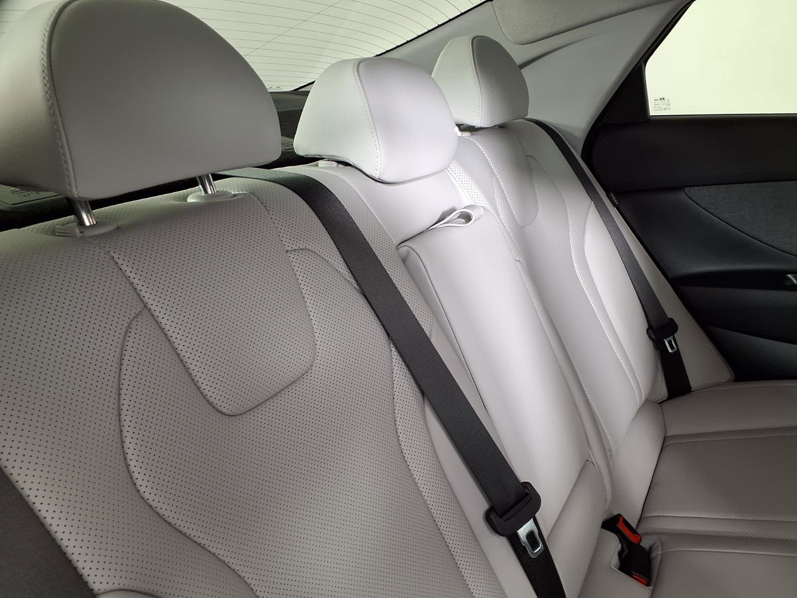 2024 Hyundai ELANTRA HYBRID Limited