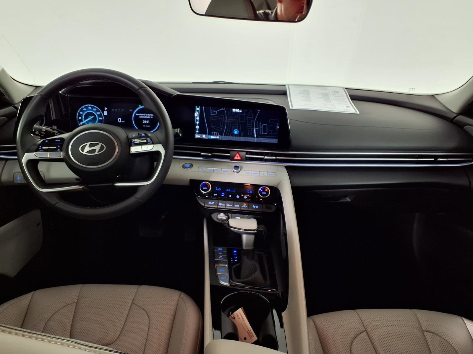 2024 Hyundai ELANTRA HYBRID Limited