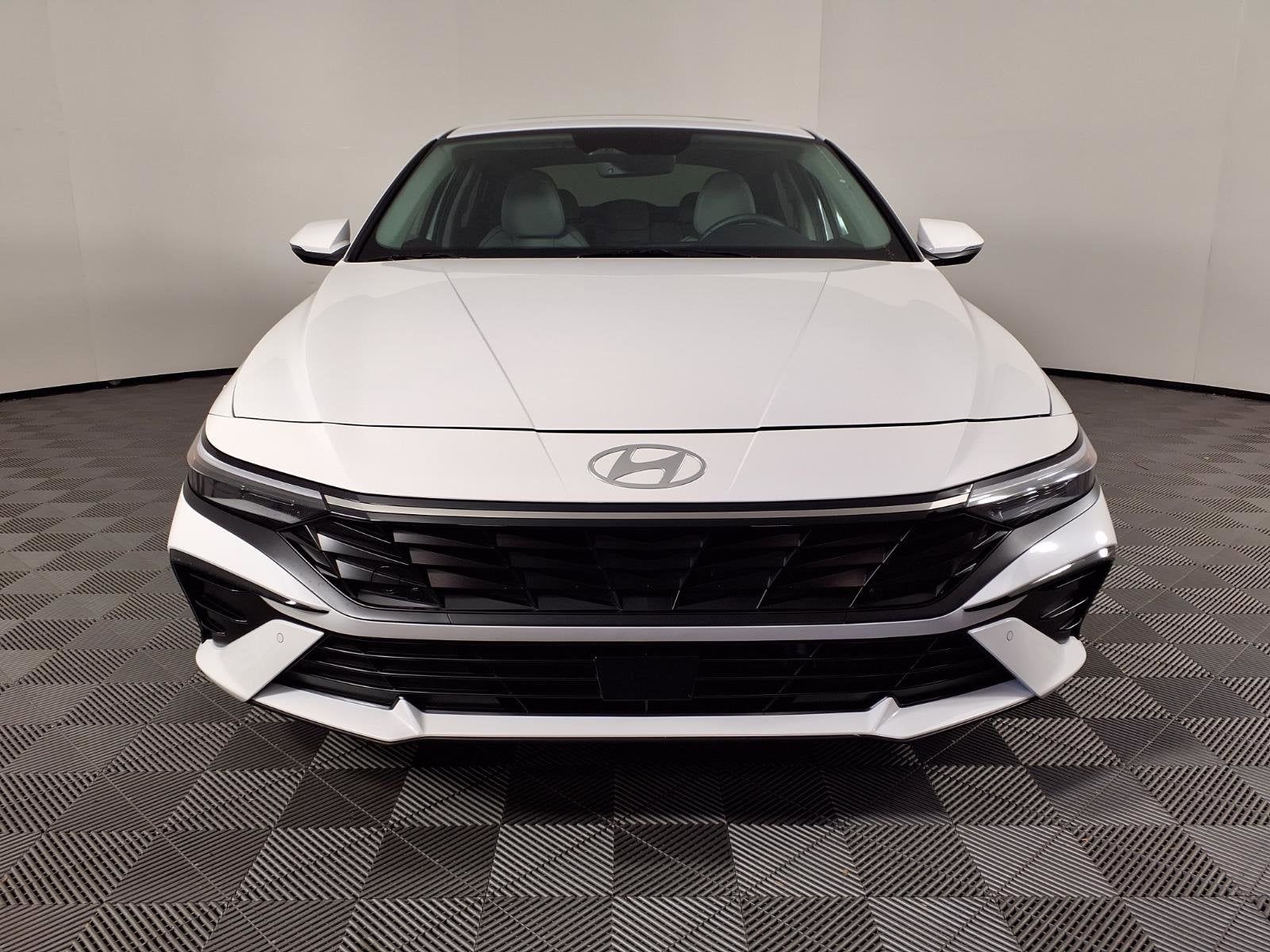 2024 Hyundai ELANTRA HYBRID Limited