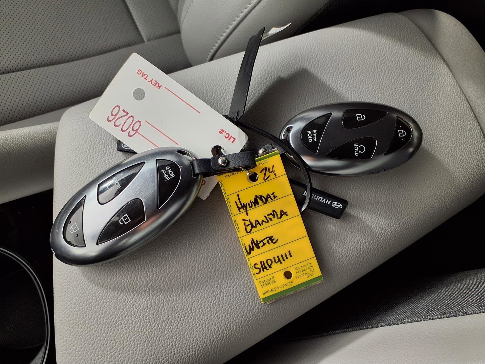 2024 Hyundai ELANTRA HYBRID Limited