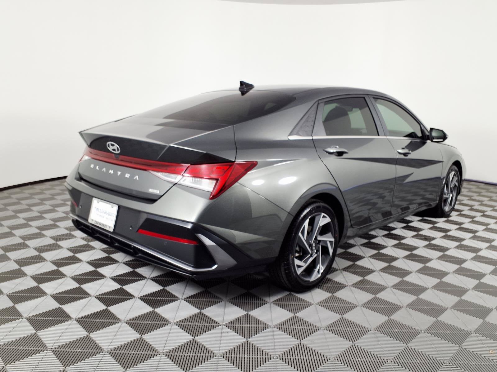 2024 Hyundai ELANTRA HYBRID Limited