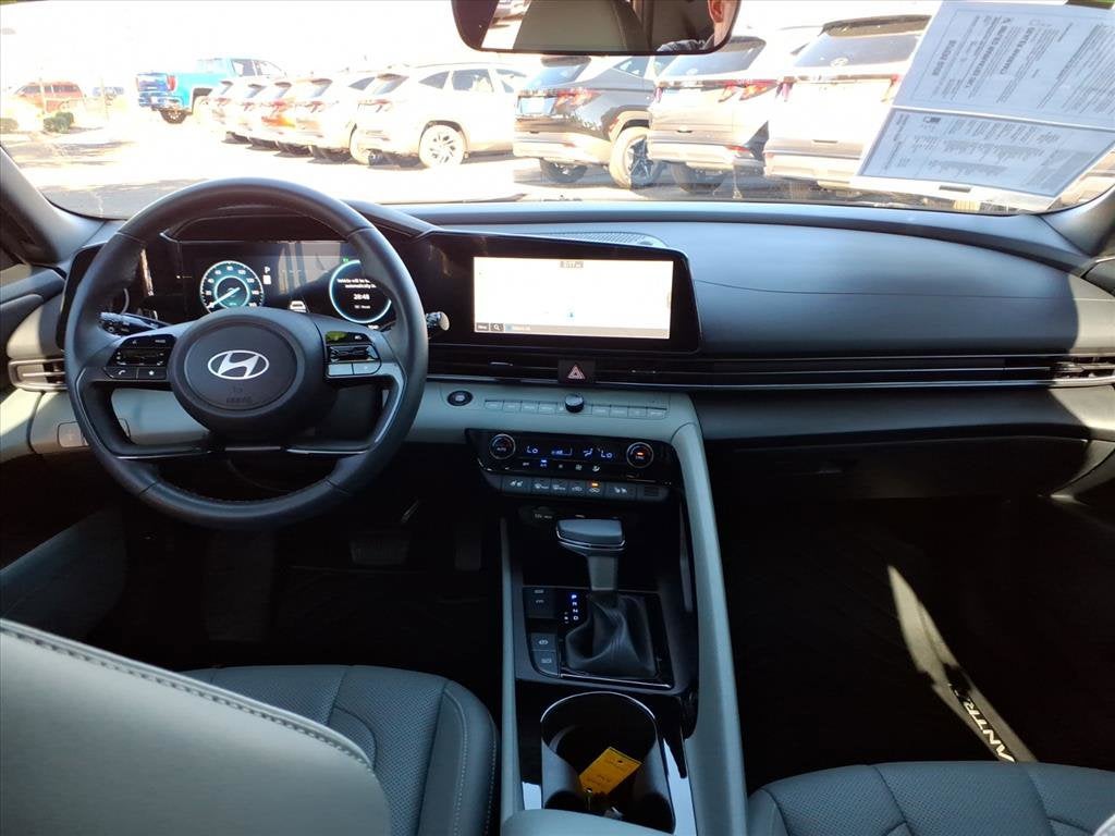 2025 Hyundai ELANTRA HYBRID Limited