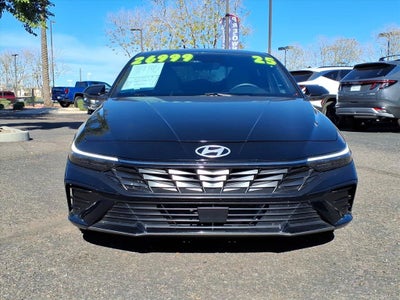 2025 Hyundai ELANTRA HYBRID Limited