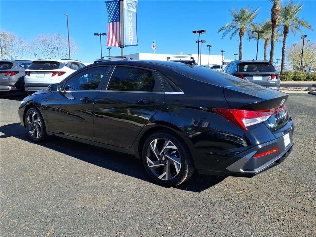 2025 Hyundai ELANTRA HYBRID Limited