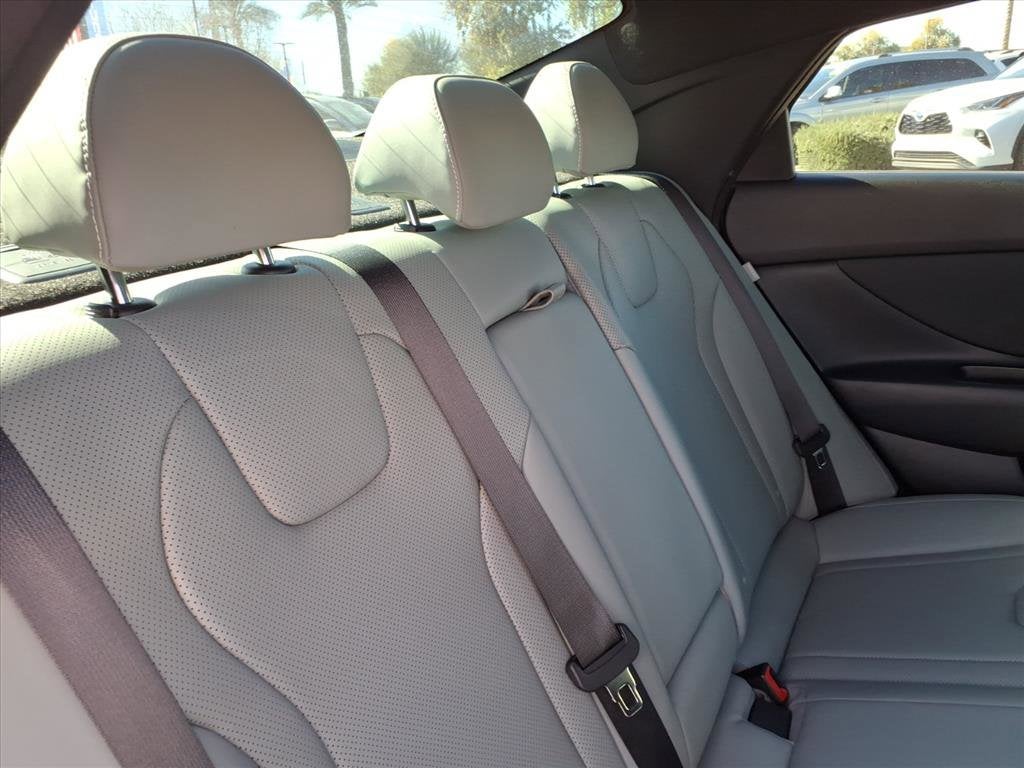 2025 Hyundai ELANTRA HYBRID Limited