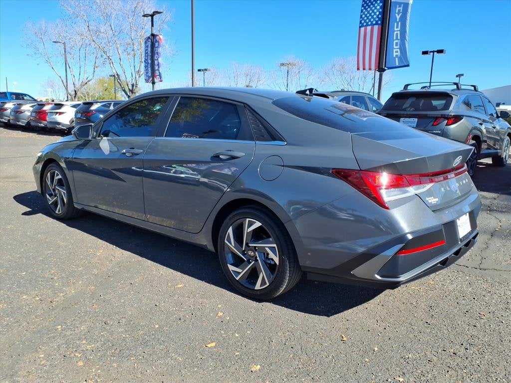 2025 Hyundai ELANTRA HYBRID Limited