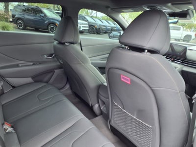 2025 Hyundai ELANTRA SEL Convenience