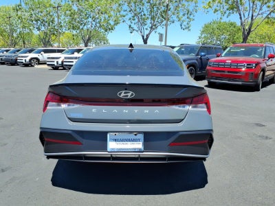 2026 Hyundai ELANTRA SEL Sport Premium