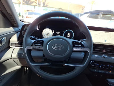2025 Hyundai ELANTRA SEL Convenience