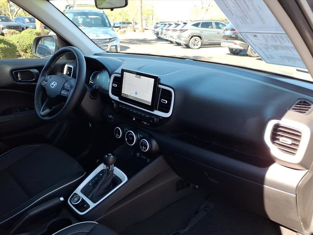 2025 Hyundai VENUE Limited