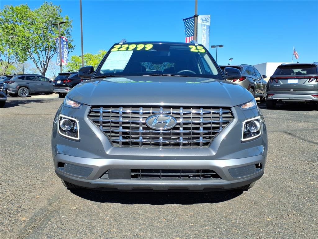 2025 Hyundai VENUE Limited