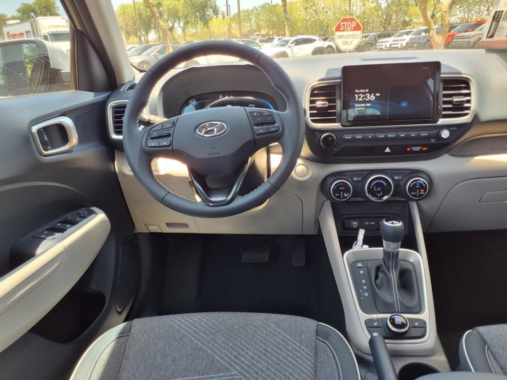 2025 Hyundai VENUE Limited