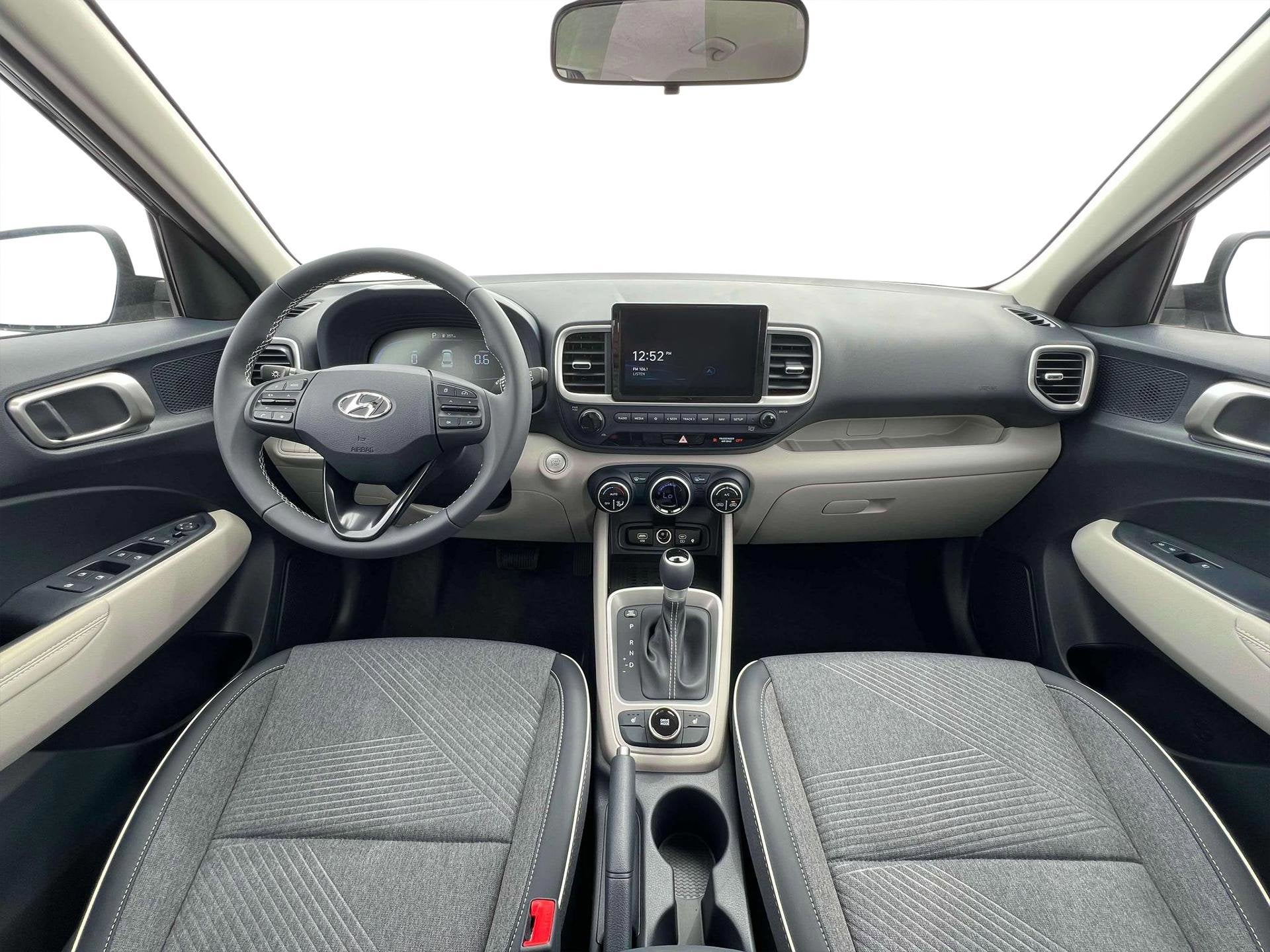 2025 Hyundai VENUE Limited