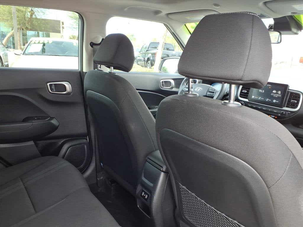 2025 Hyundai VENUE SEL