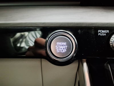 2024 Kia Carnival SX
