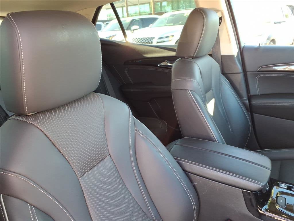 2022 Buick Envision Essence