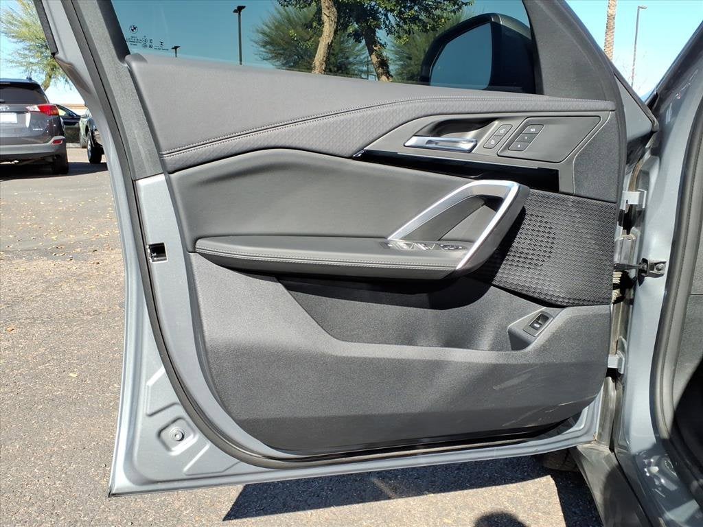 2025 BMW X2 xDrive28i