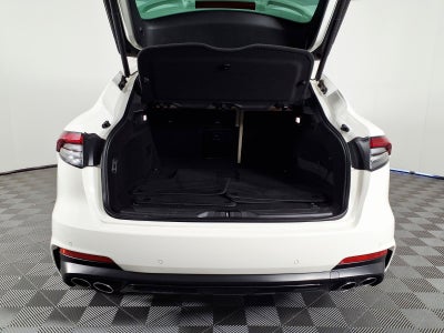 2022 Maserati Levante Modena