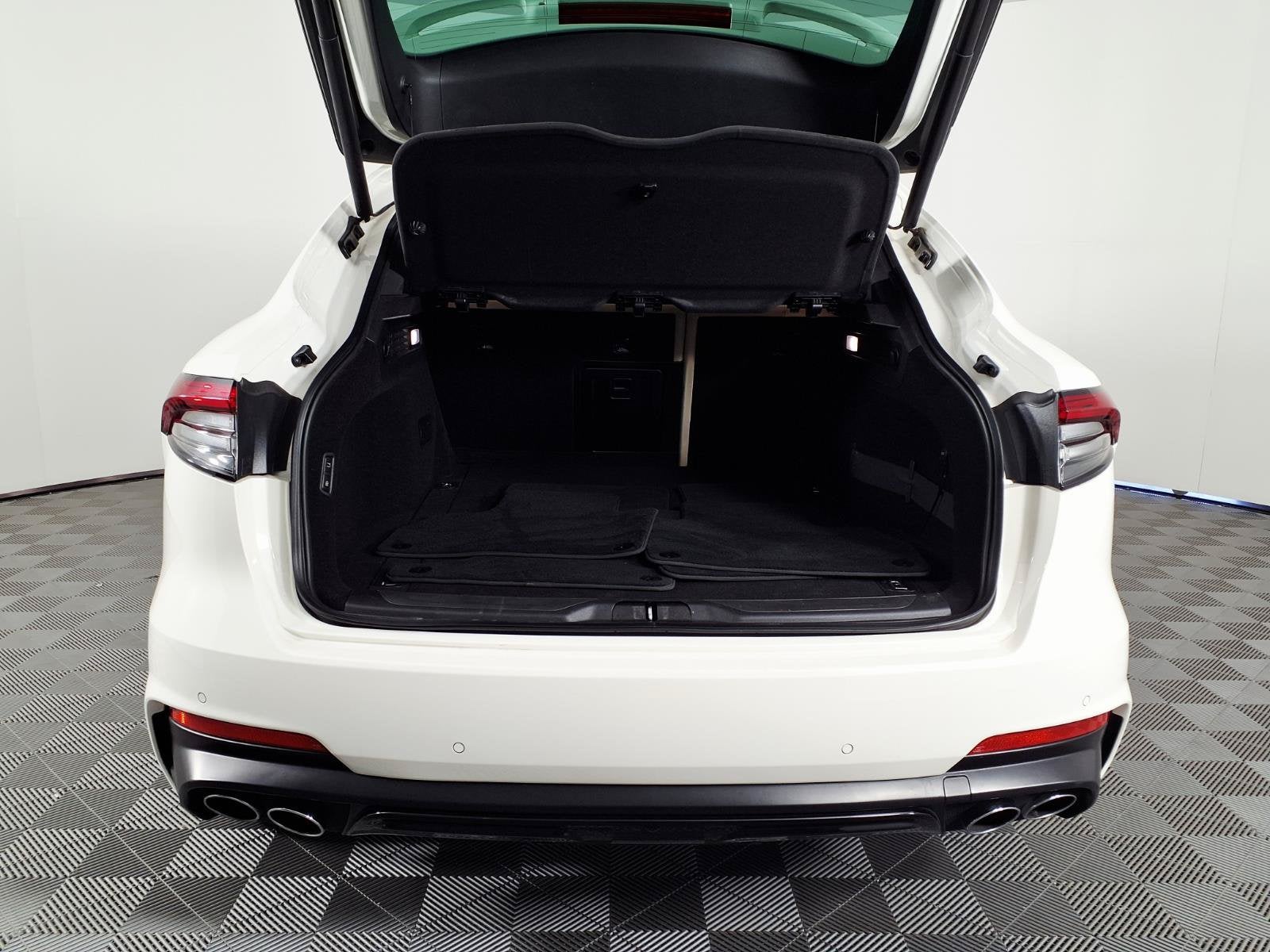 2022 Maserati Levante Modena