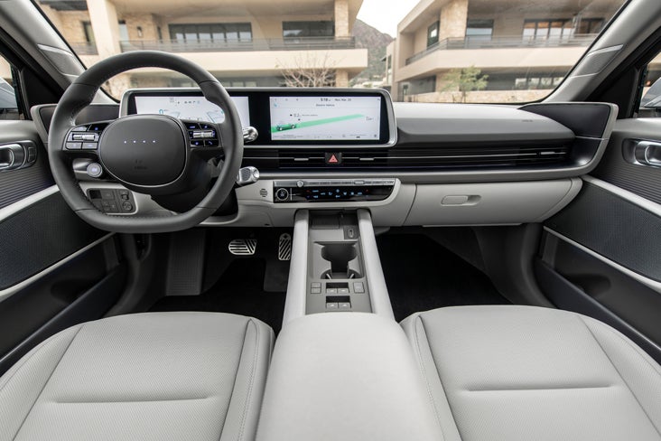 A suitable cutting-edge driver cockpit is on board the cutting-edge Ioniq 6 EV.