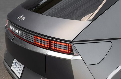 Earnhardt Hyundai San Tan in Gilbert AZ